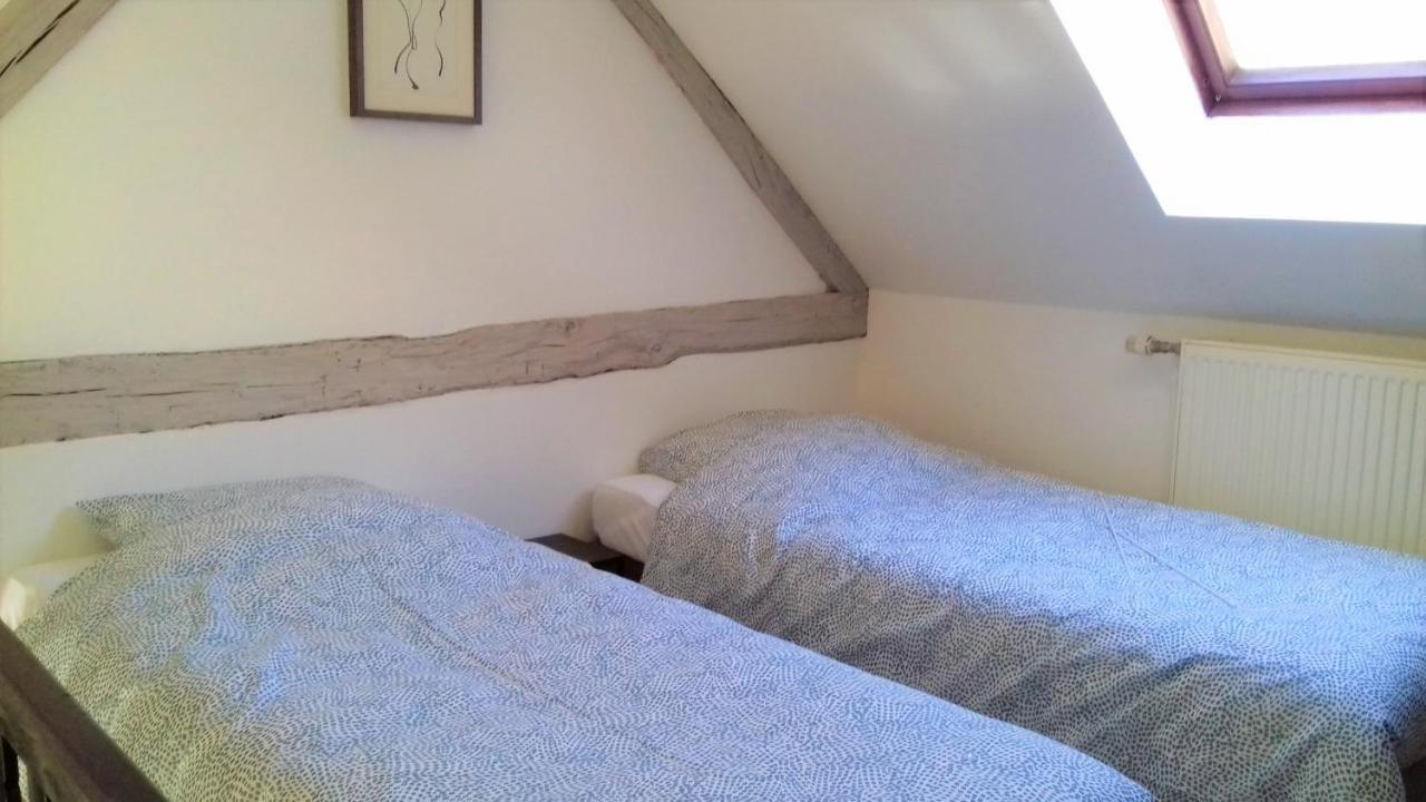 Appartement "Mathieu" Pesmes Exterior foto
